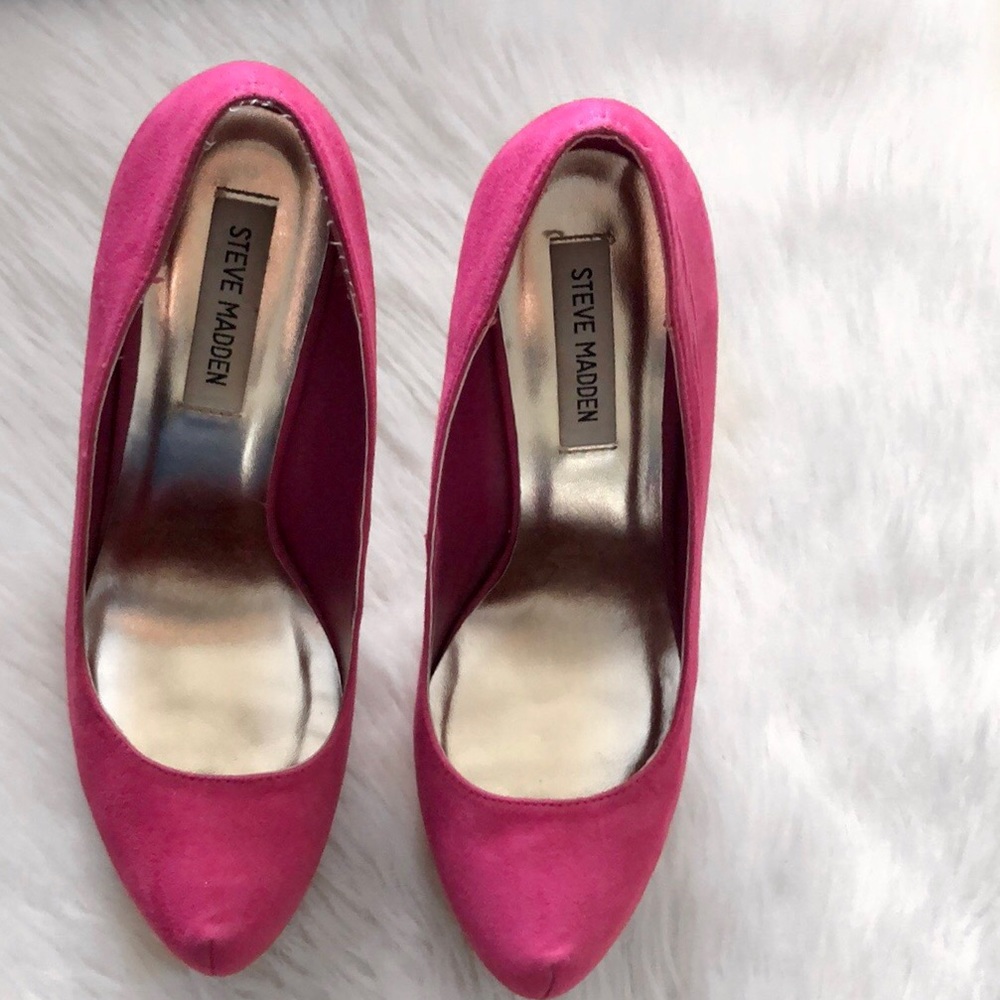 Steve Madden pumps